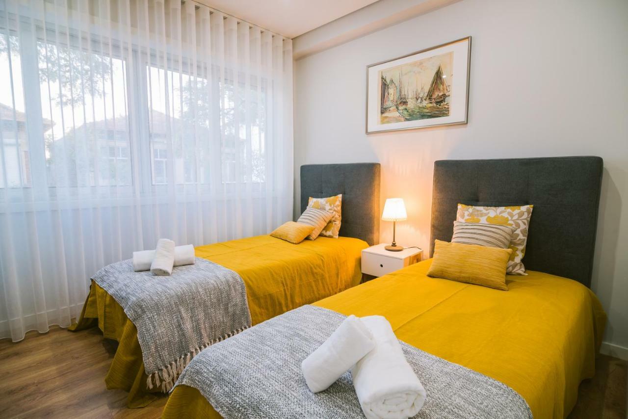 Lechartier Oporto Apartments 2 ภายนอก รูปภาพ