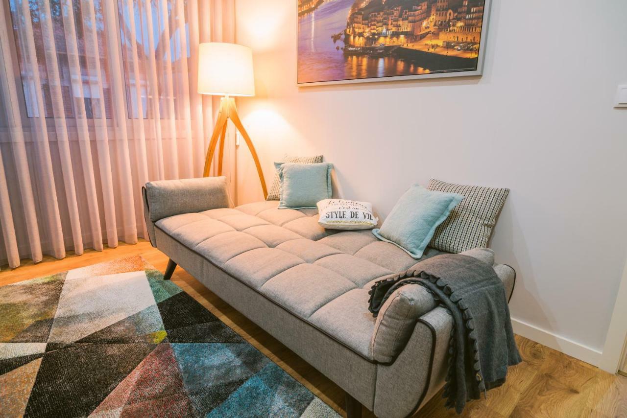 Lechartier Oporto Apartments 2 ภายนอก รูปภาพ
