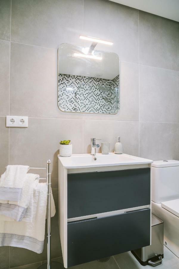 Lechartier Oporto Apartments 2 ภายนอก รูปภาพ