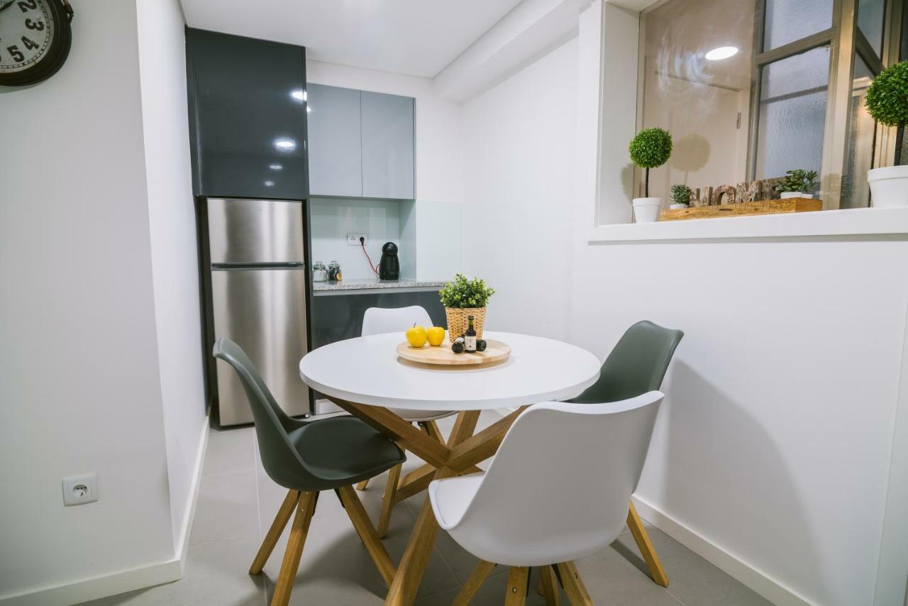 Lechartier Oporto Apartments 2 ภายนอก รูปภาพ